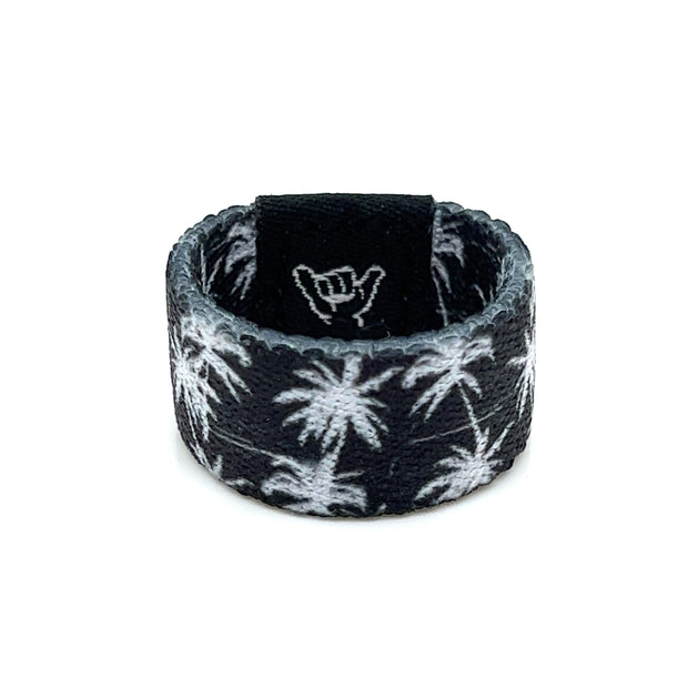 Frosted Palms Ring Band