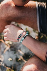 Frosted Palms Knotband Bracelet